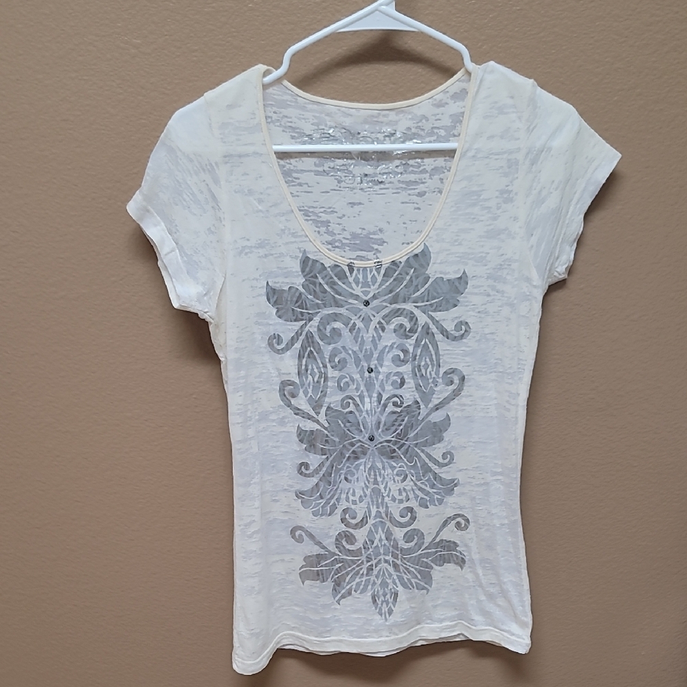 Cream and Gray Short Sleeve Tee 🩶